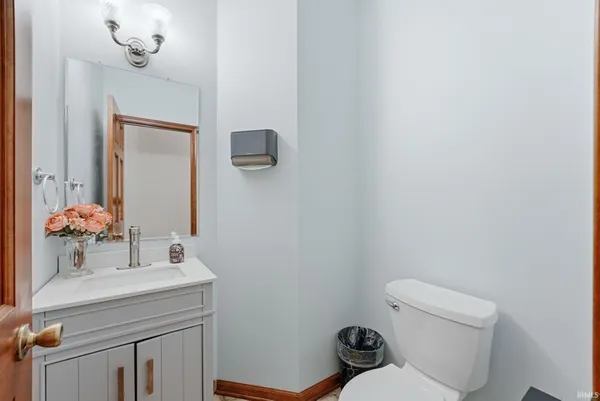 $365,000 | 5011 Salt Trail Canyon Pass, Fort Wayne, IN 46808