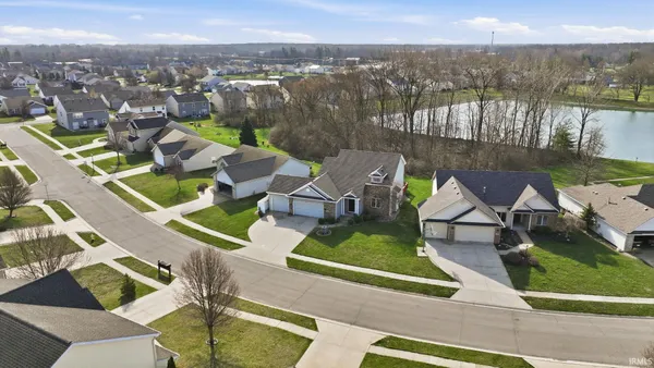 $365,000 | 5011 Salt Trail Canyon Pass, Fort Wayne, IN 46808