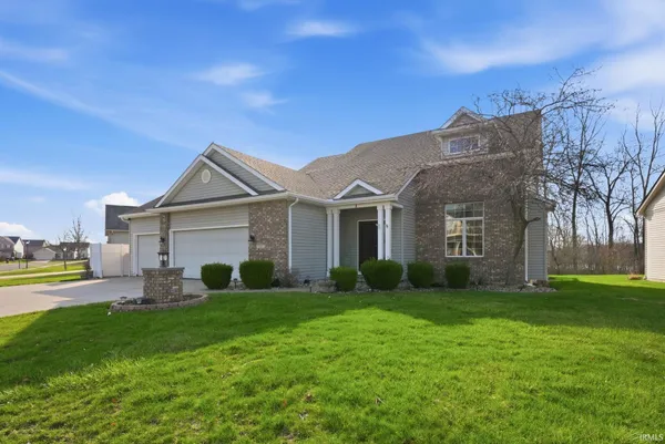 $365,000 | 5011 Salt Trail Canyon Pass, Fort Wayne, IN 46808