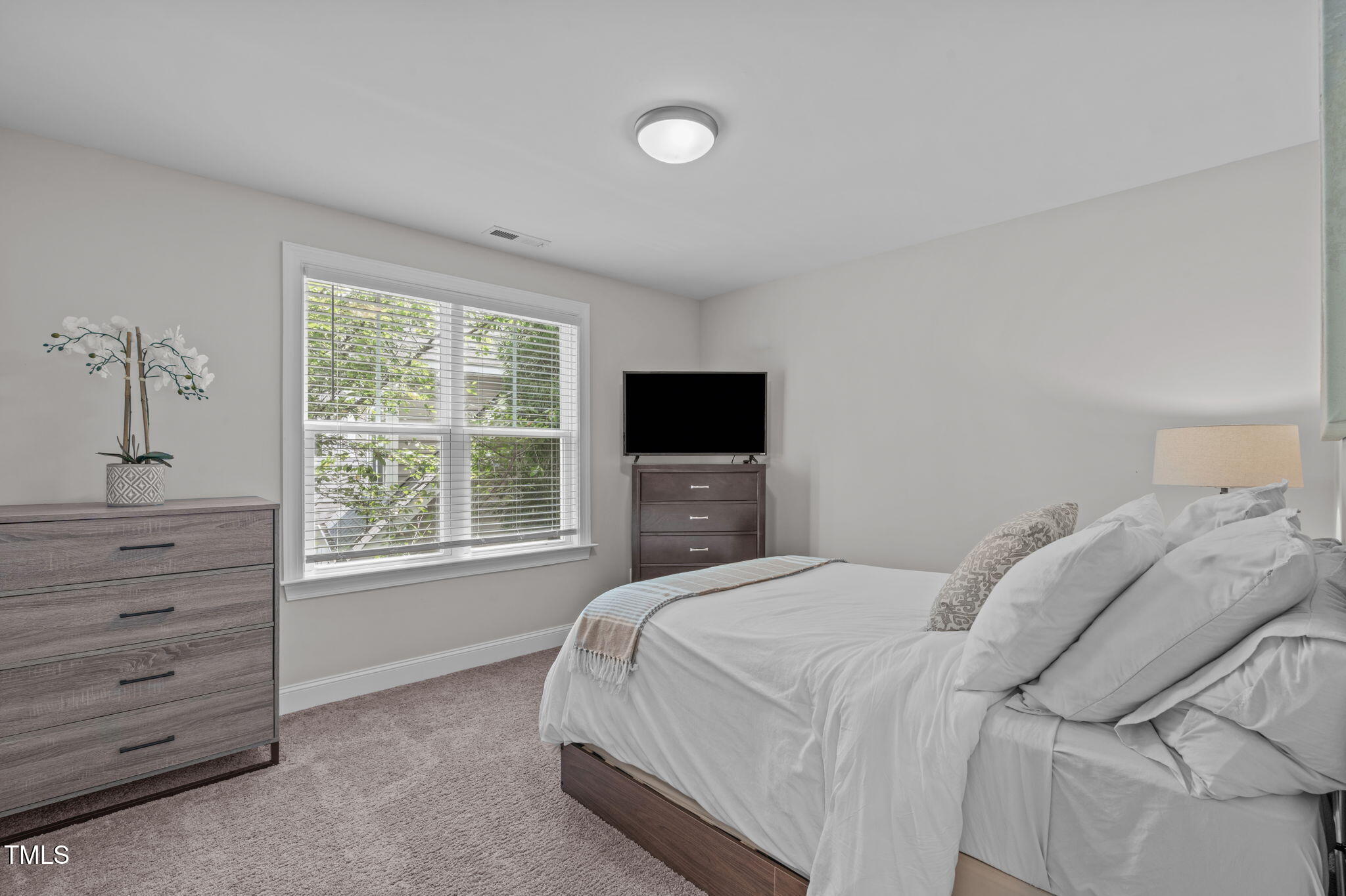 414 Heather Drive Raleigh, NC 27606 - Photo 27 of 35 A-19