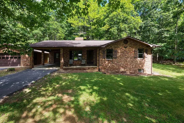 $299,000 | 2416 Newport Road, Shenandoah, VA 22849