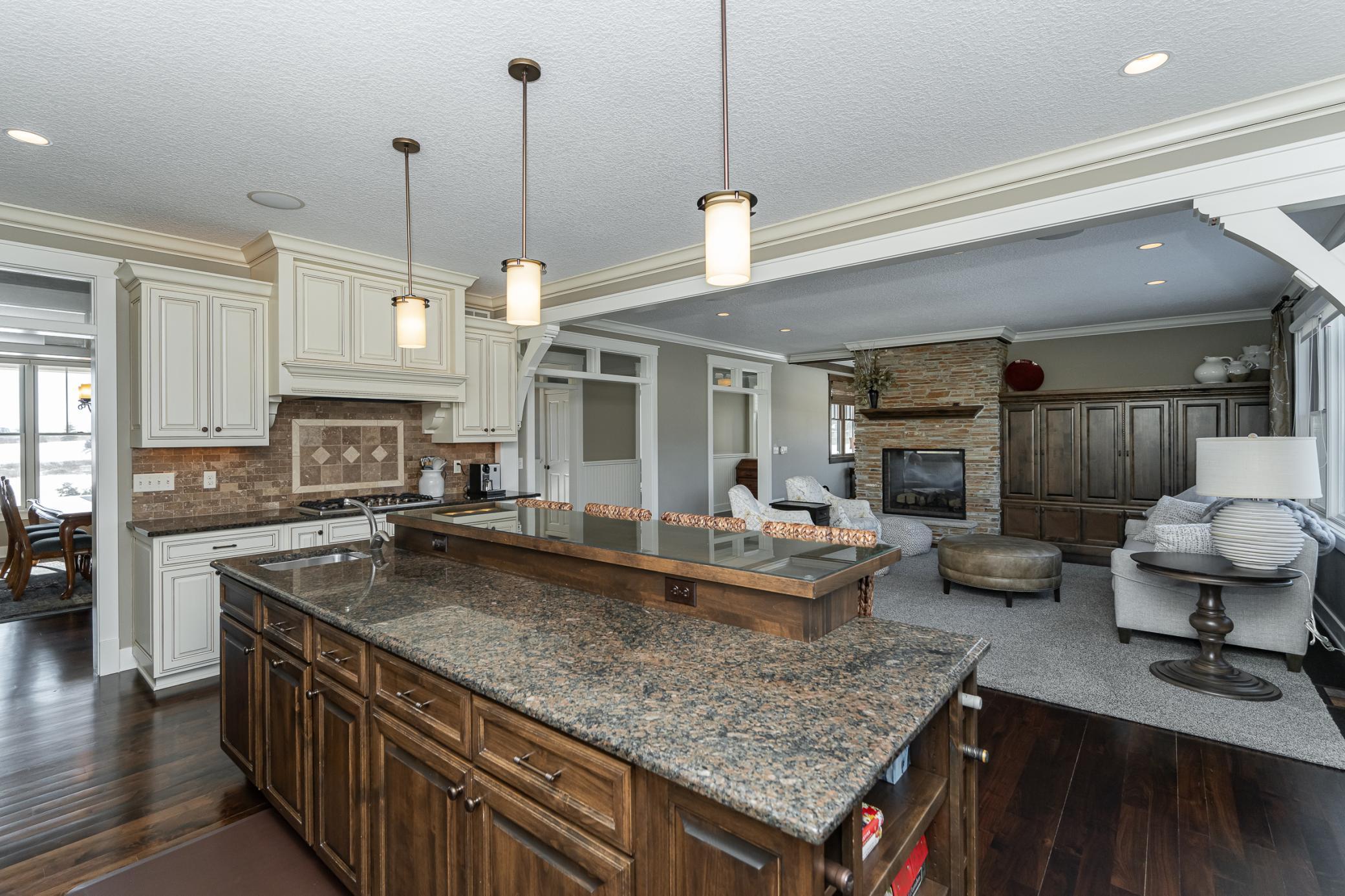 4243 Mayo Woodlands Road Southwest Rochester, MN 55902 - Photo 12 of 46 Gallery Image 12