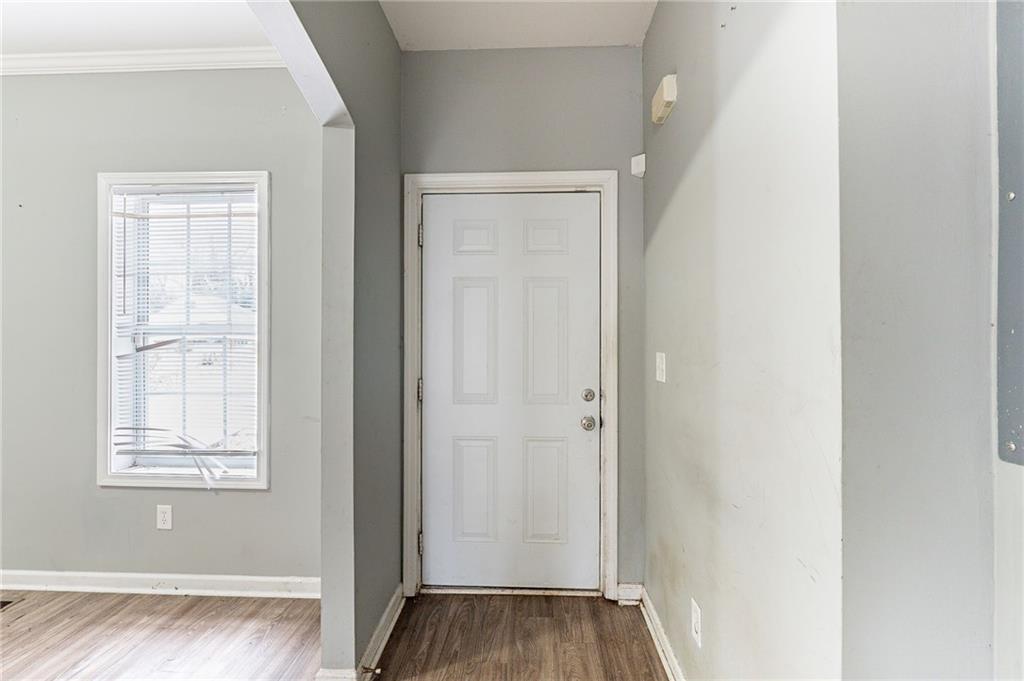 202 Nathan Road Southwest Atlanta, GA 30331 - Photo 3 of 36