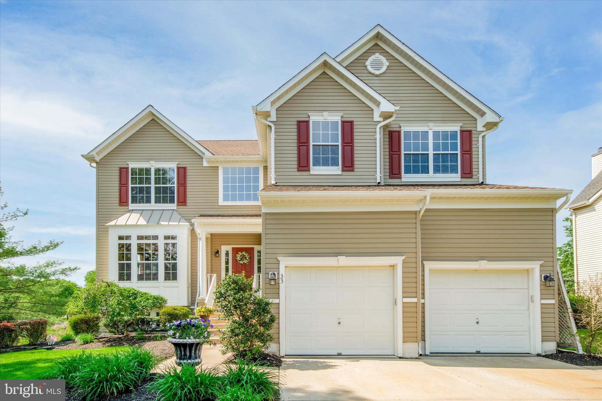 33 Chateau Circle Marlton, NJ 08053 - Photo 3 of 50