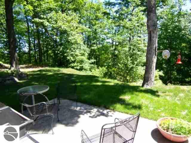 5489 North Jacobson Road Northport, MI 49670 - Photo 9 of 42 1798913-8.JPG
