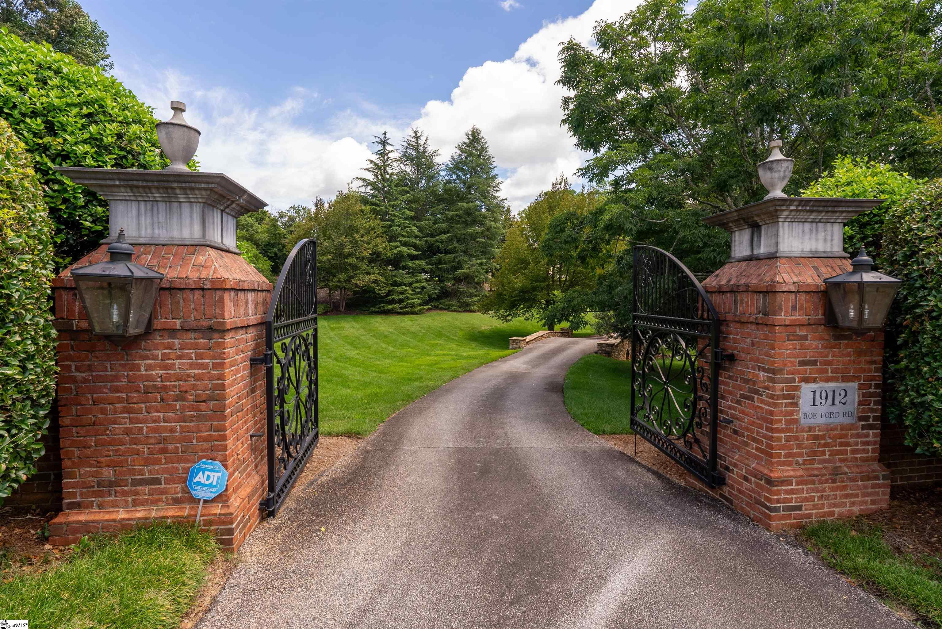 1912 Roe Ford Road Greenville, SC 29617 - Photo 3 of 50