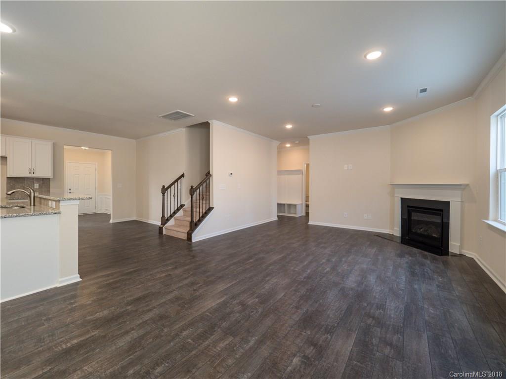 498 Twelve Oaks Lane, Unit 32 Fort Mill, SC 29708 - Photo 13 of 23 Gallery Image 13