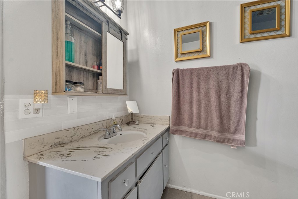 4883 Jackson Street Riverside, CA 92503 - Photo 19 of 37 Gallery Image 19