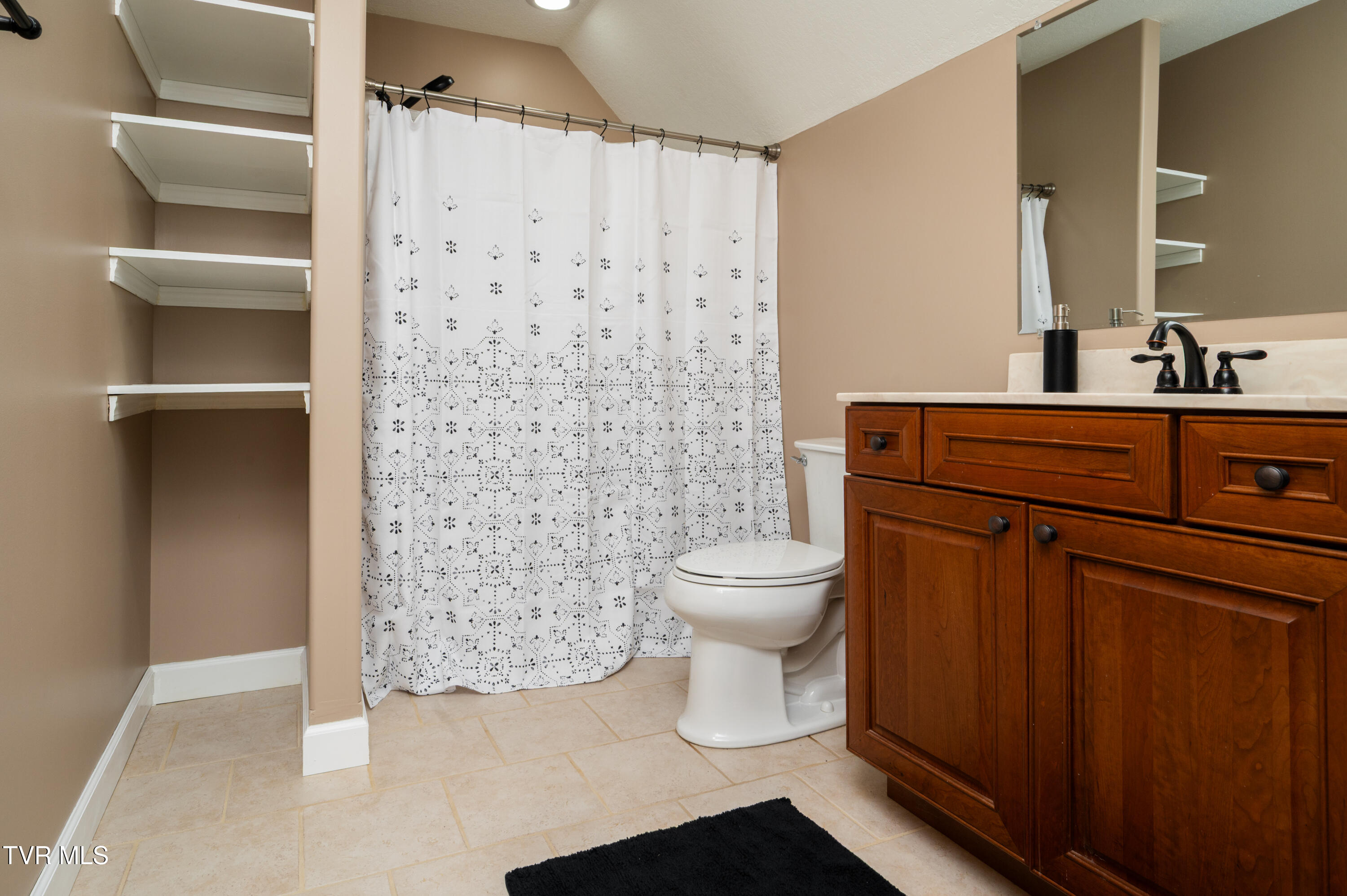 4272 Anchor Point Kingsport, TN 37664 - Photo 31 of 52 Anchor Point-55