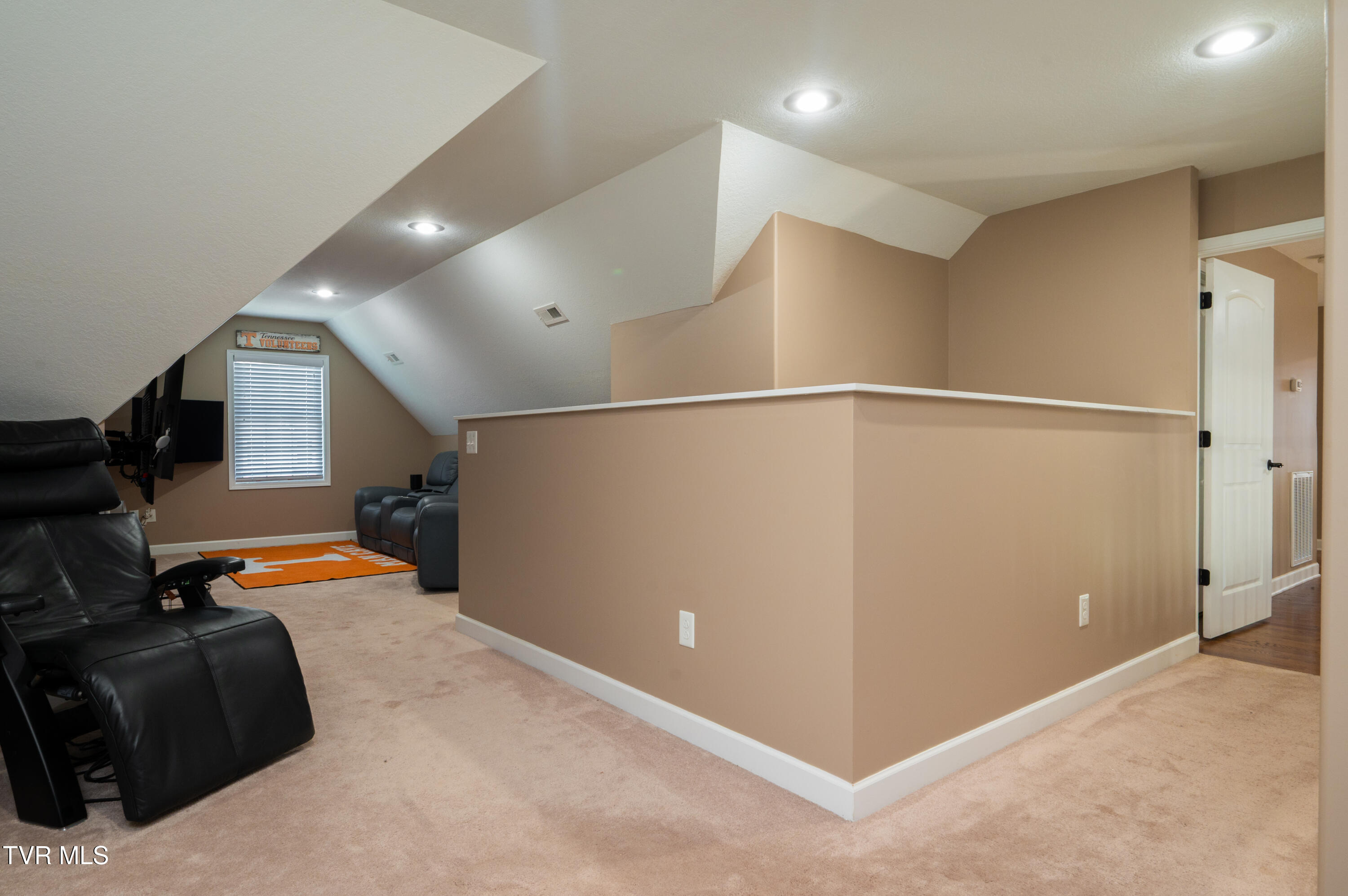 4272 Anchor Point Kingsport, TN 37664 - Photo 32 of 52 Anchor Point-59