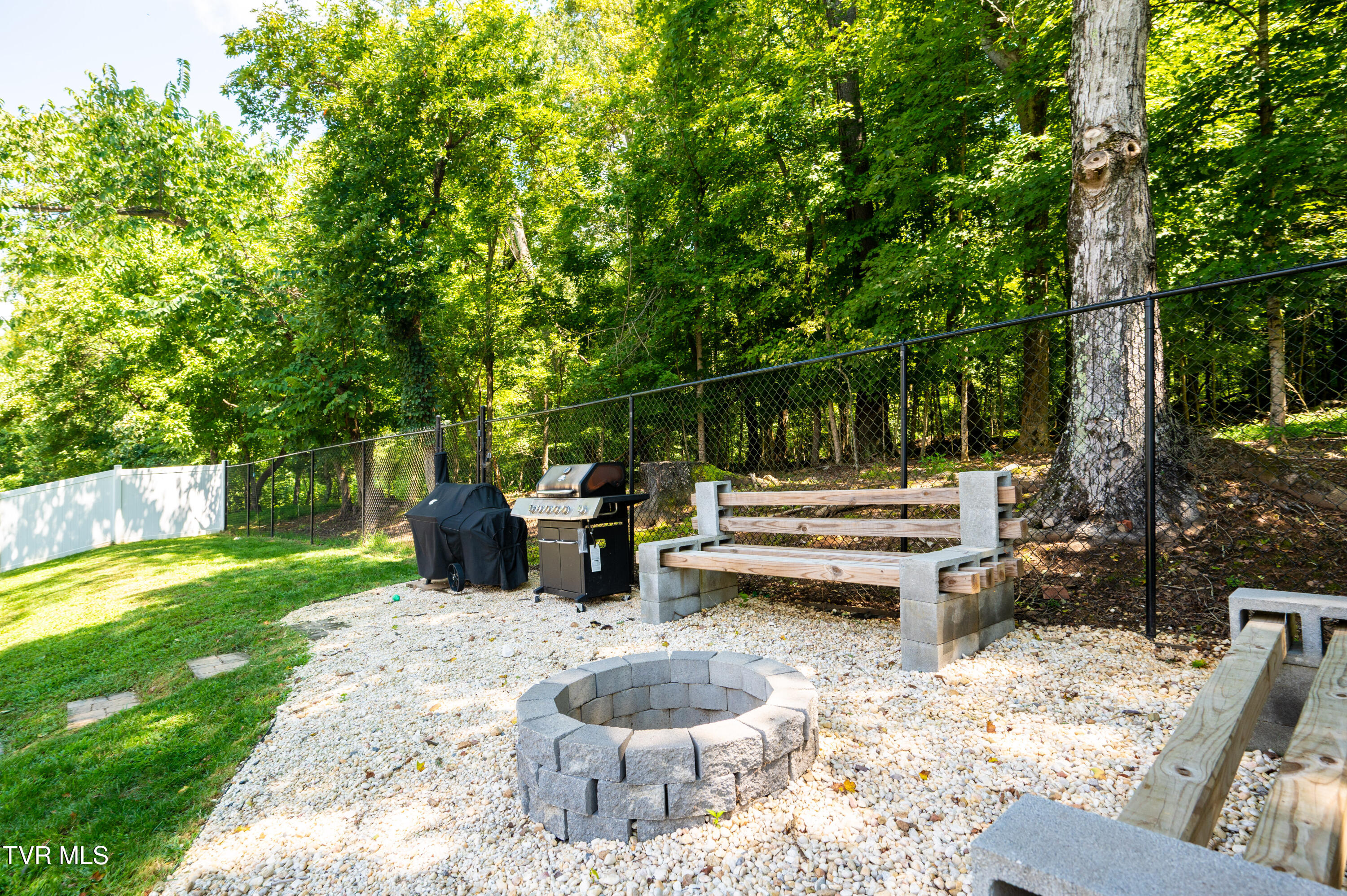 4272 Anchor Point Kingsport, TN 37664 - Photo 47 of 52 Anchor Point-17