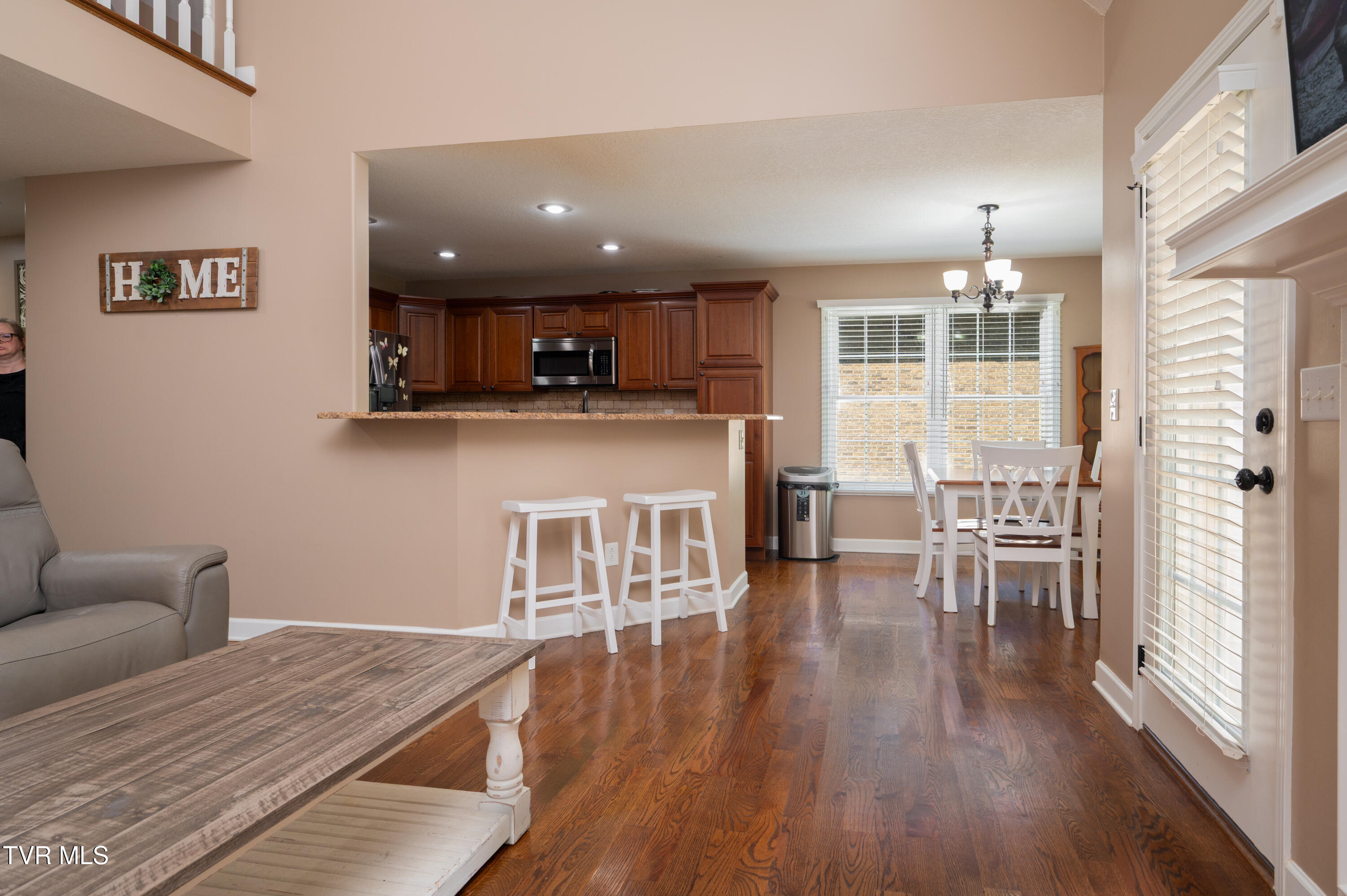 4272 Anchor Point Kingsport, TN 37664 - Photo 5 of 52 Anchor Point-26