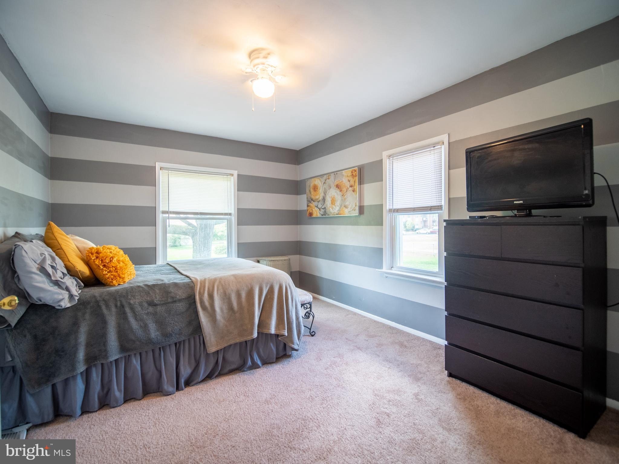 216 Warwick Road Woodbury, NJ 08096 - Photo 15 of 38 Gallery Image 15