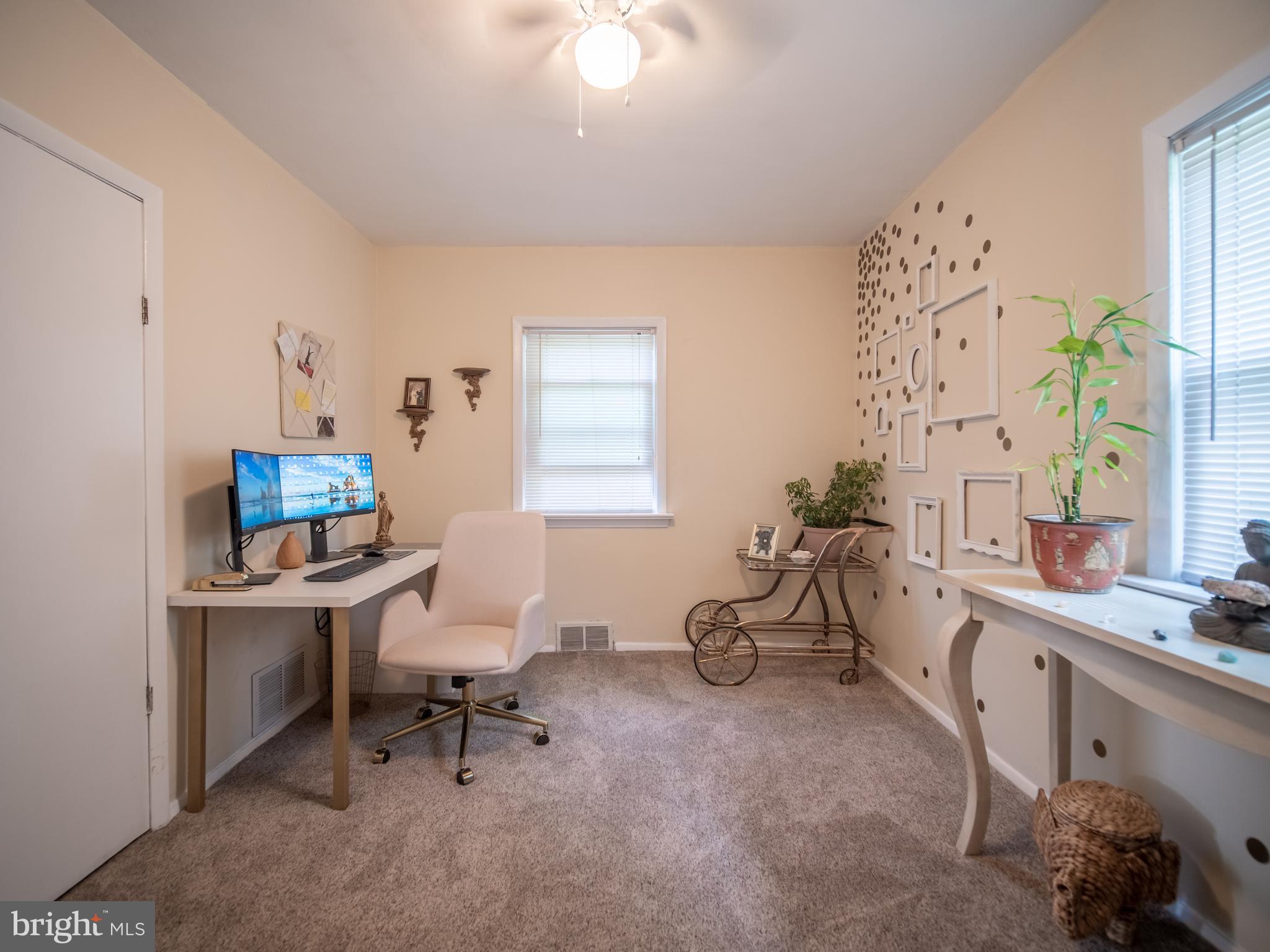216 Warwick Road Woodbury, NJ 08096 - Photo 17 of 38 Gallery Image 17