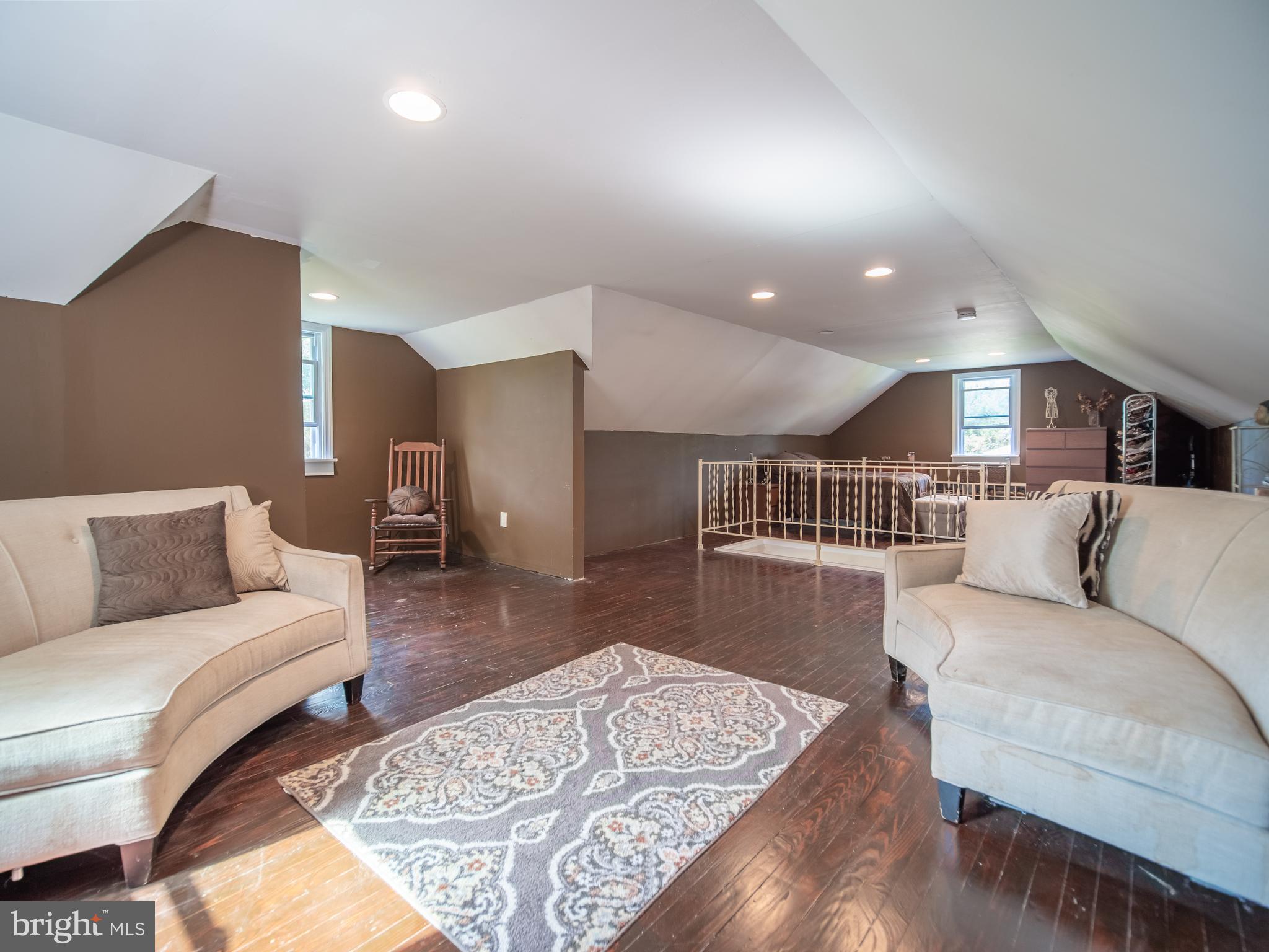 216 Warwick Road Woodbury, NJ 08096 - Photo 21 of 38 Gallery Image 21