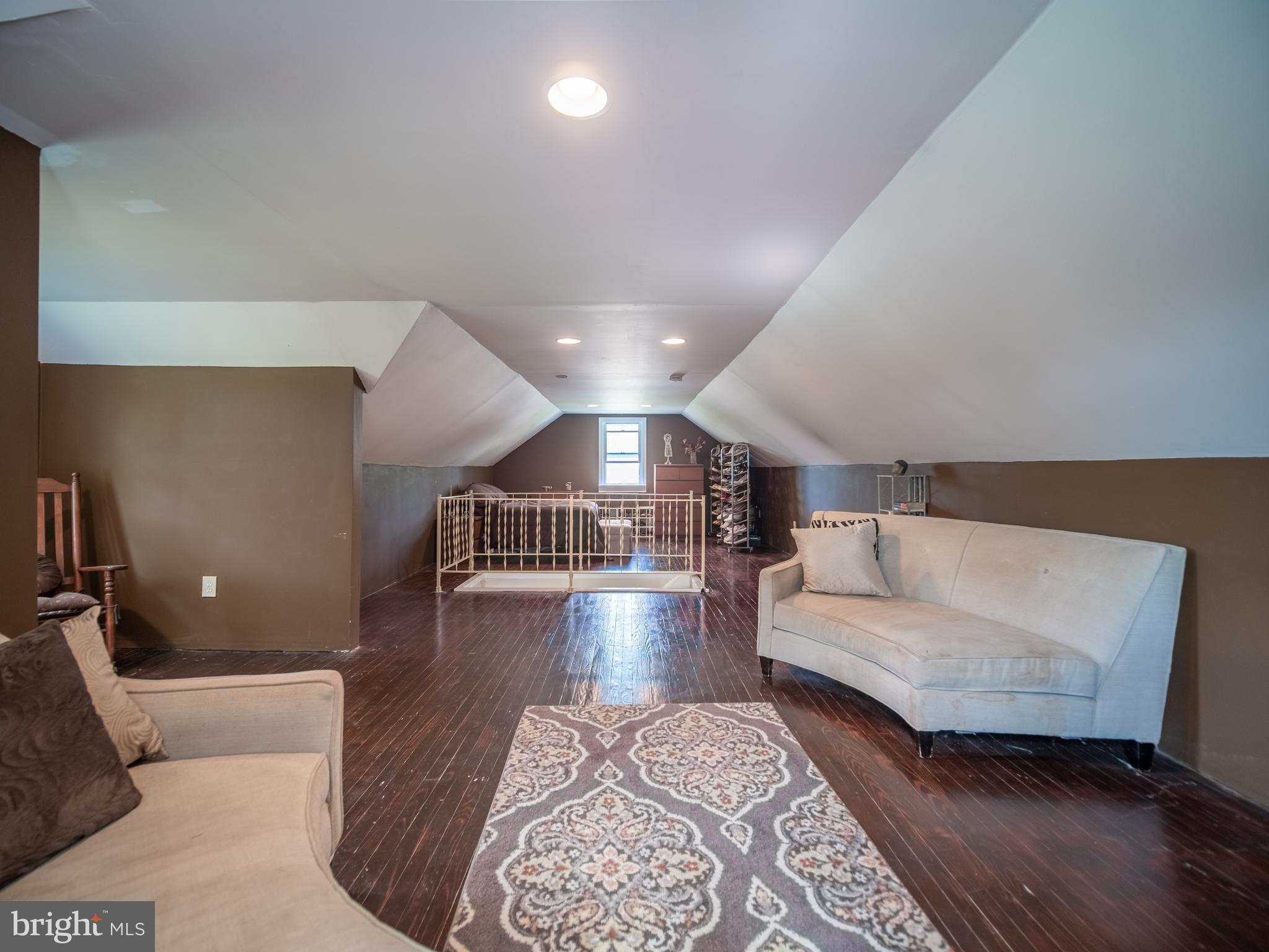 216 Warwick Road Woodbury, NJ 08096 - Photo 22 of 38 Gallery Image 22