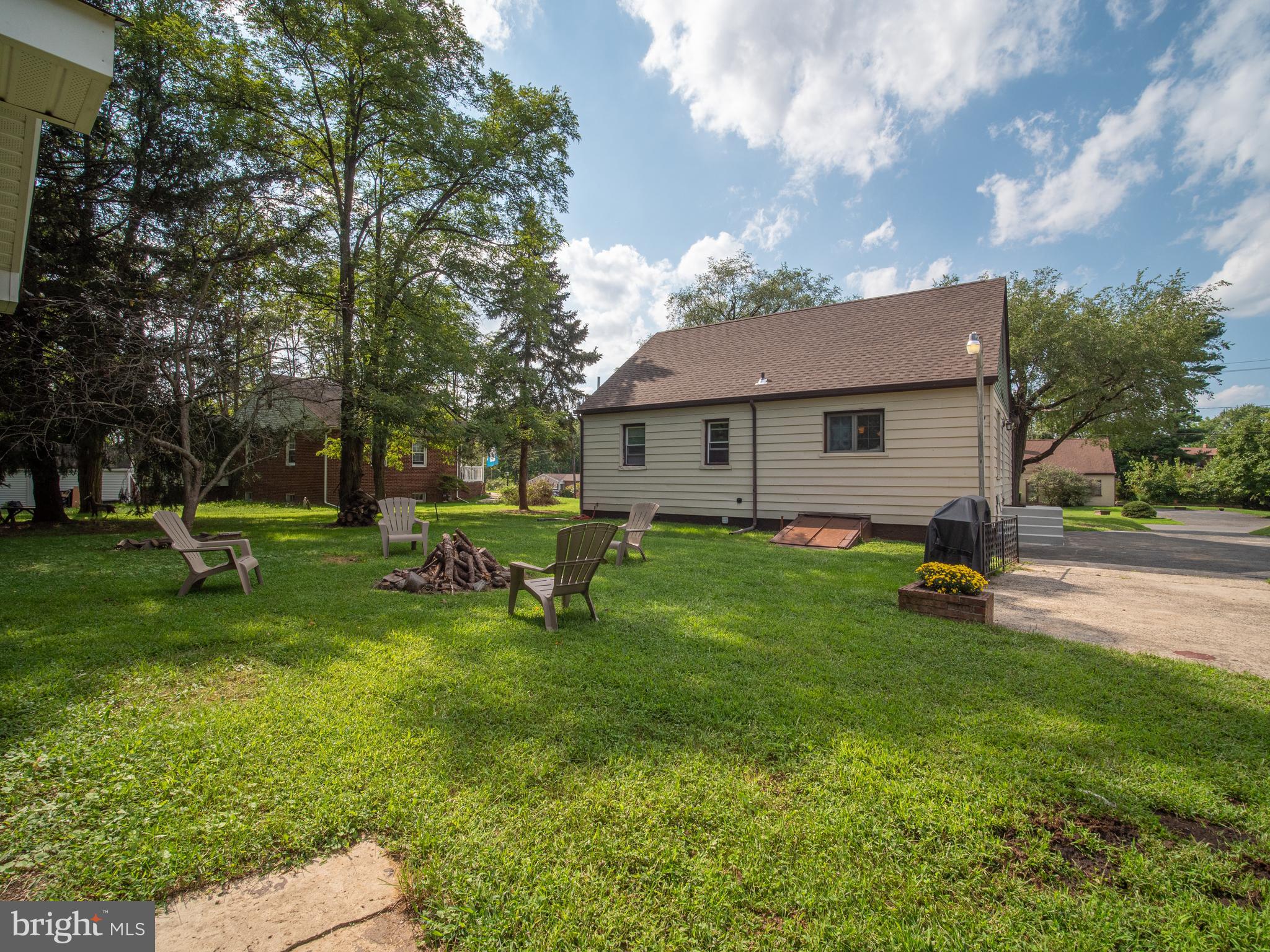 216 Warwick Road Woodbury, NJ 08096 - Photo 29 of 38 Gallery Image 29