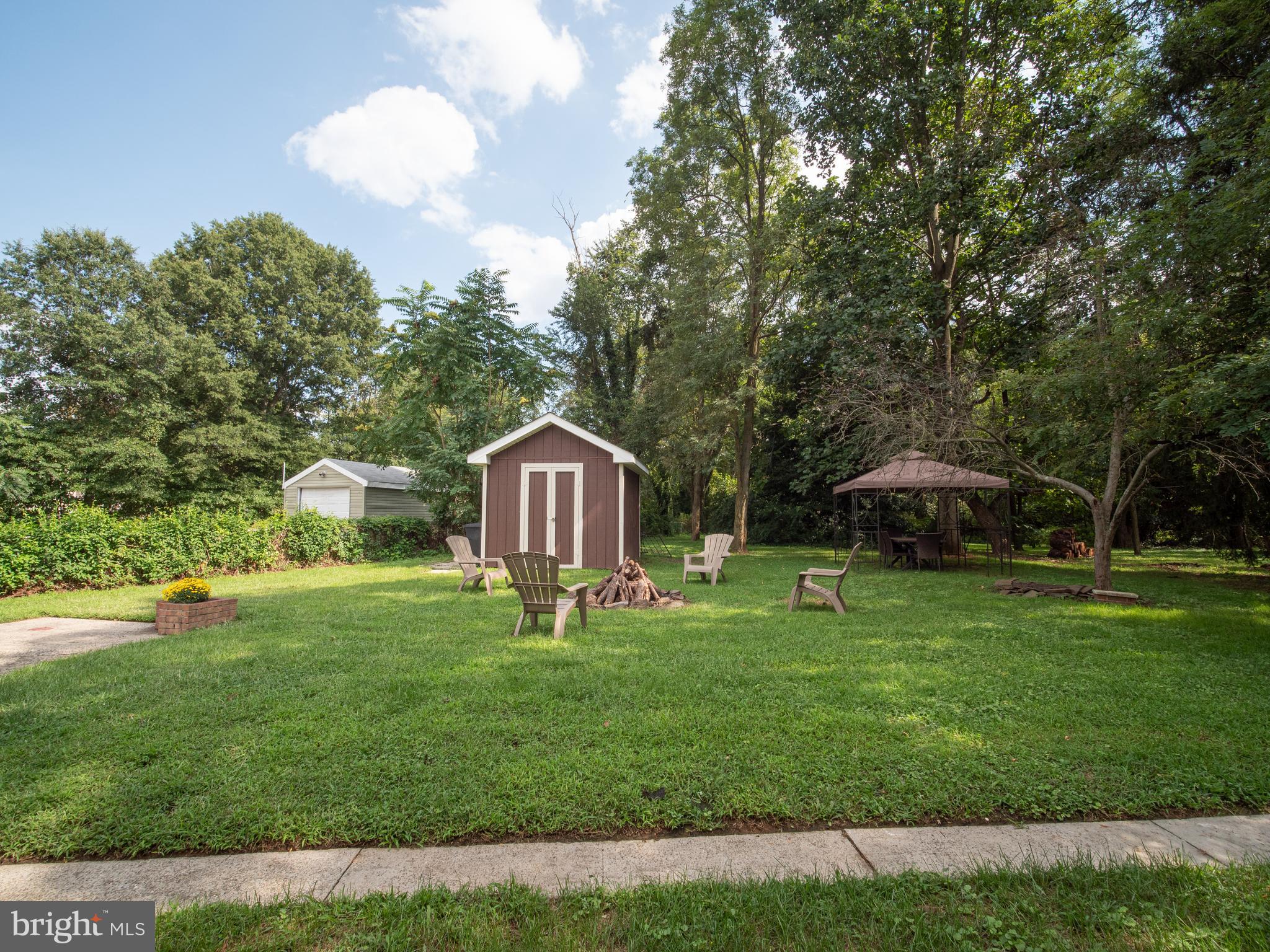 216 Warwick Road Woodbury, NJ 08096 - Photo 34 of 38 Gallery Image 34