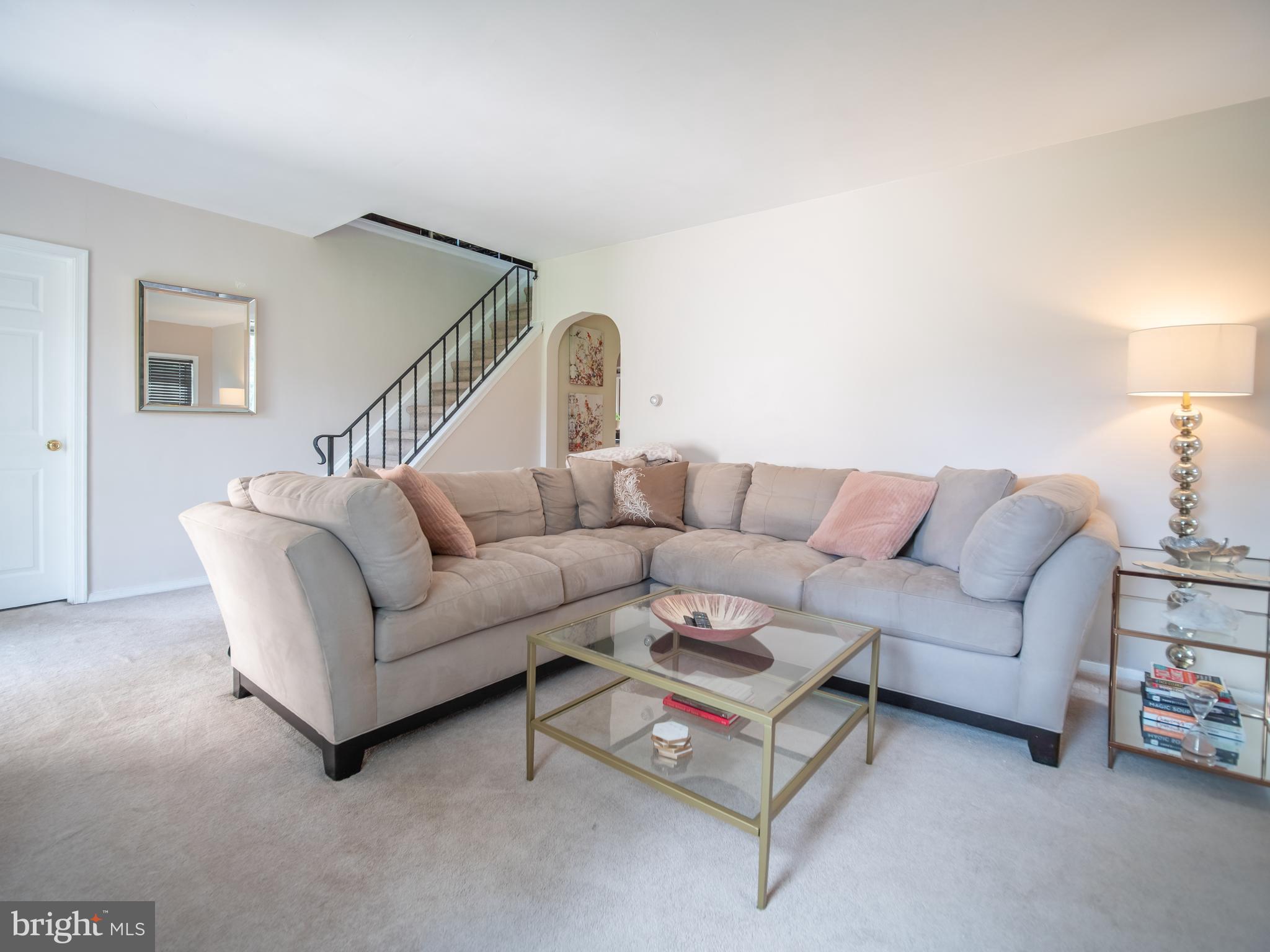 216 Warwick Road Woodbury, NJ 08096 - Photo 5 of 38 Gallery Image 5