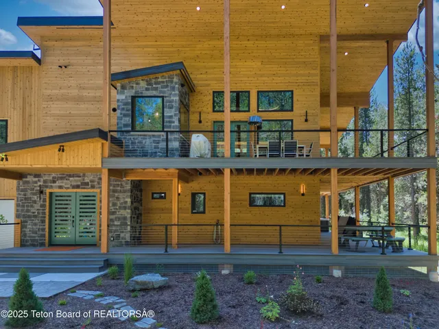 $1,995,000 | 4327 Bridger Ridge, Ashton, ID 83420