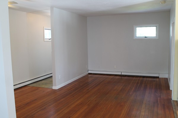 10 Burroughs Road North Reading, MA 01864 - Photo 4 of 30 Gallery Image 4
