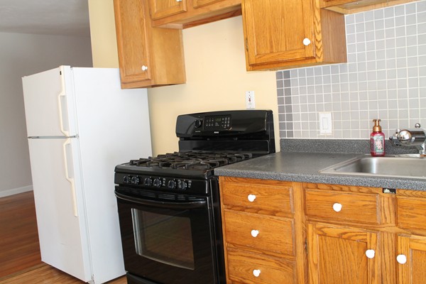 10 Burroughs Road North Reading, MA 01864 - Photo 7 of 30 Gallery Image 7