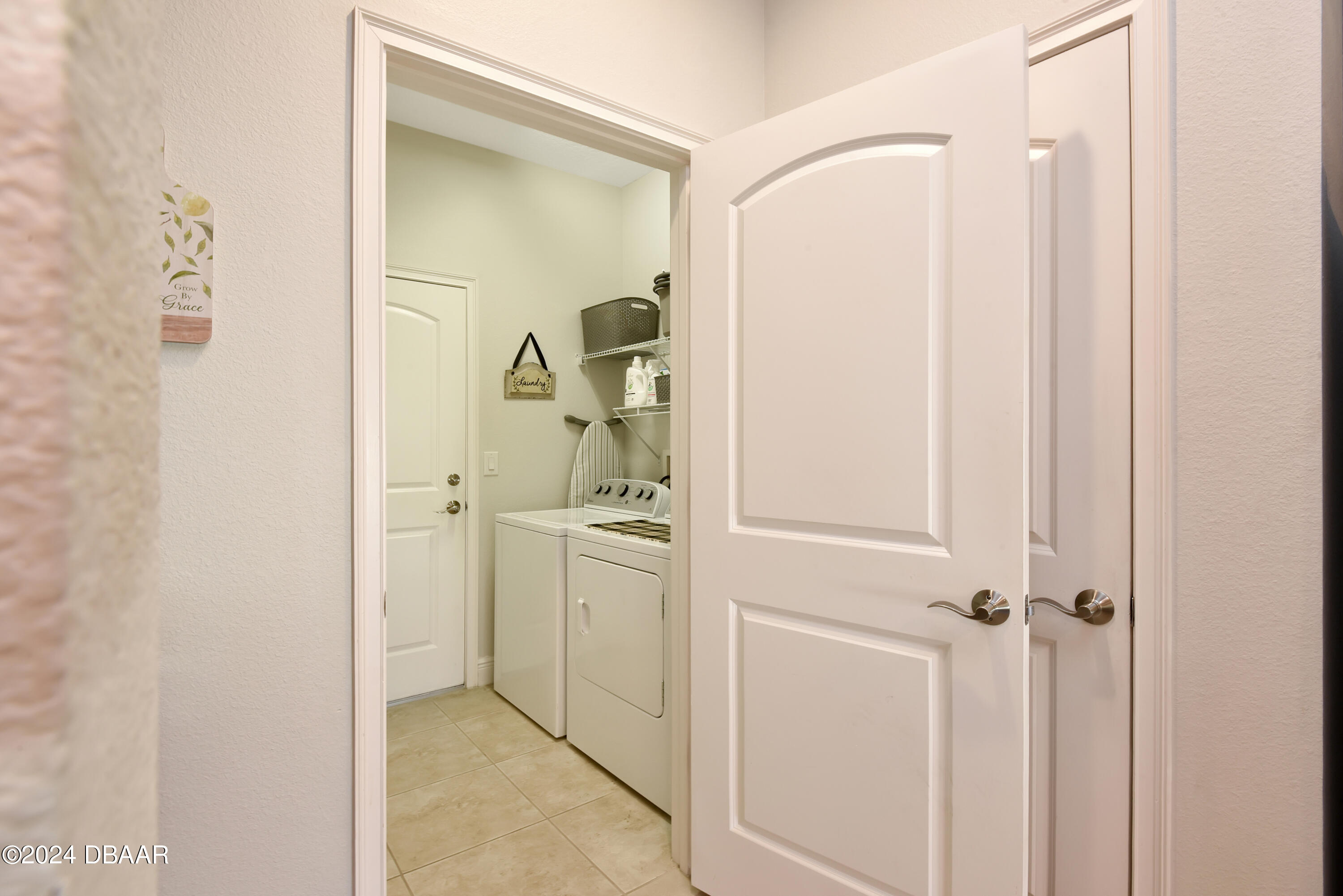 5430 Estero Loop Port Orange, FL 32128 - Photo 34 of 66 a bathroom with a shower and a sink