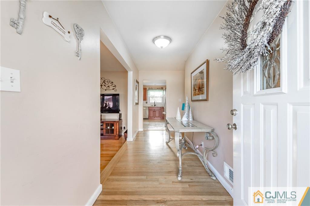 272 Clinton Road North Brunswick, NJ 08902 - Photo 3 of 25 Gallery Image 3
