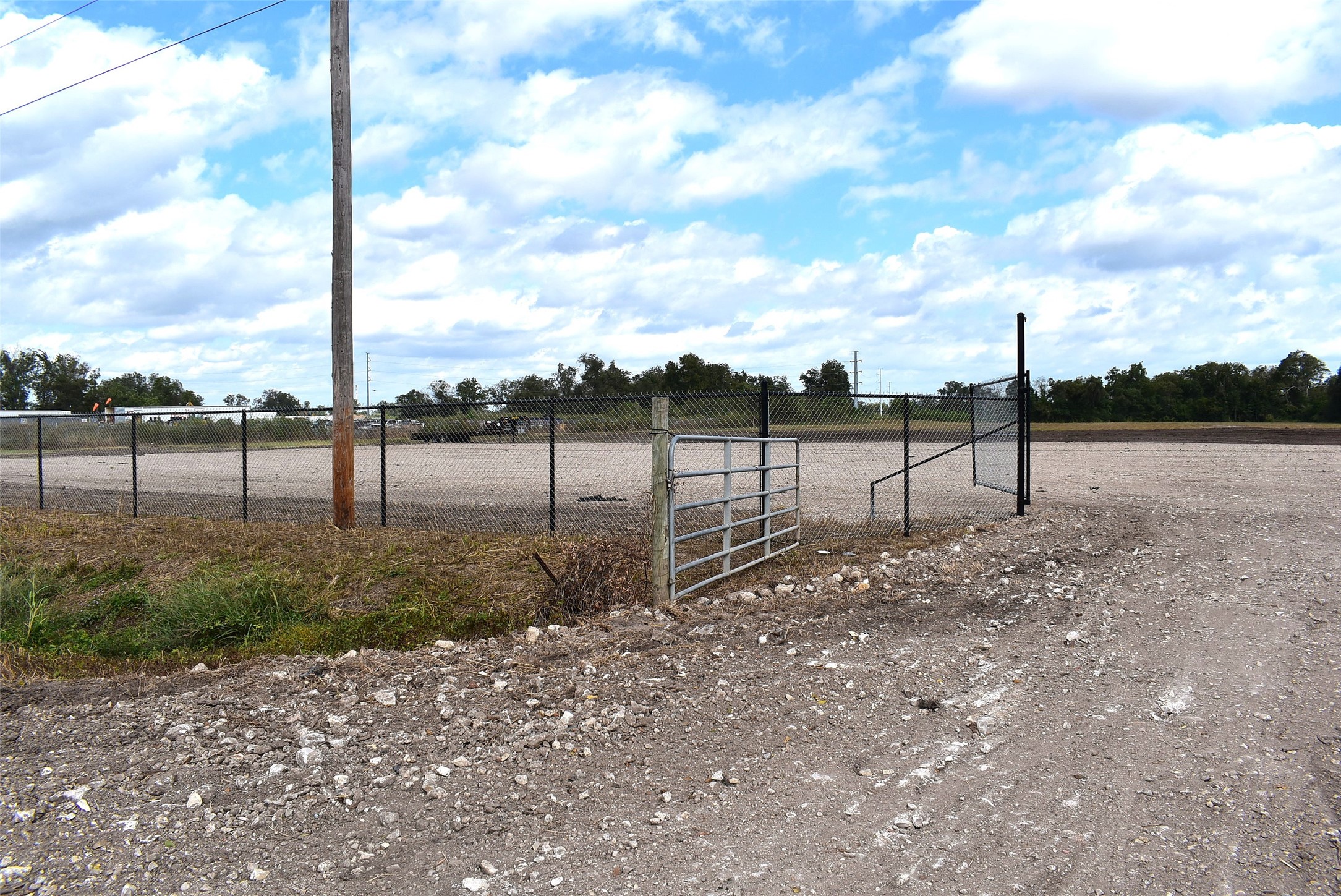 8911 FM 524 Road Sweeny, TX 77480 - Photo 15 of 19