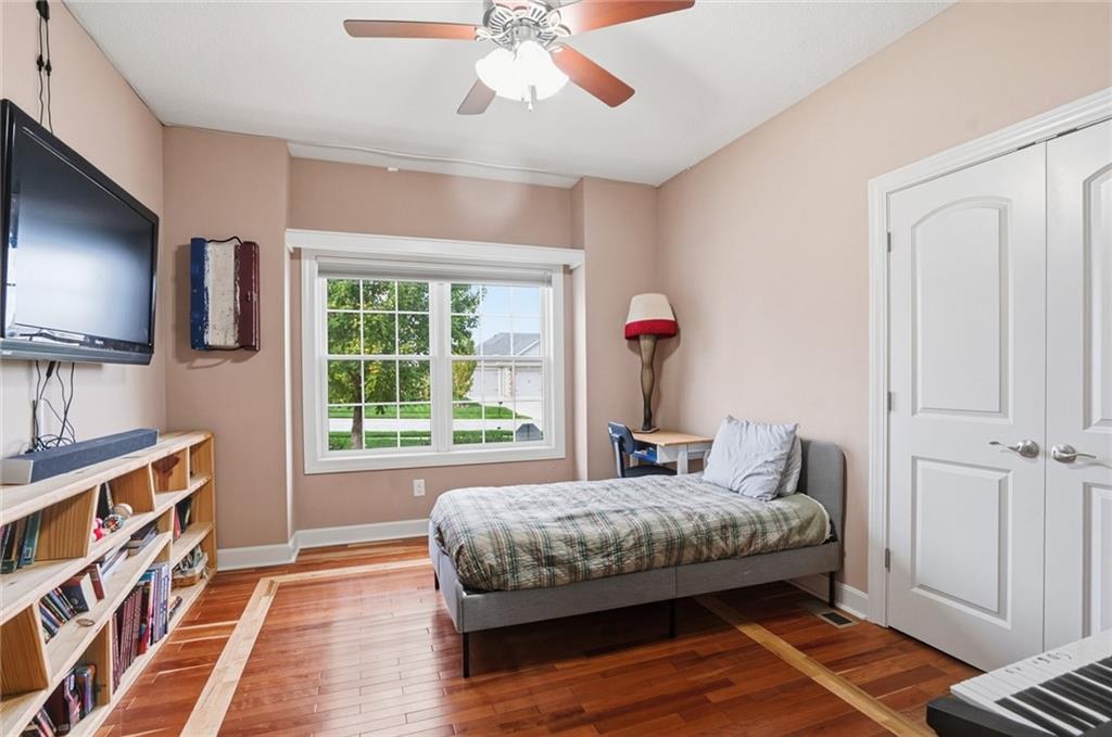 12815 Hubbard Road Kansas City, KS 66109 - Photo 27 of 53