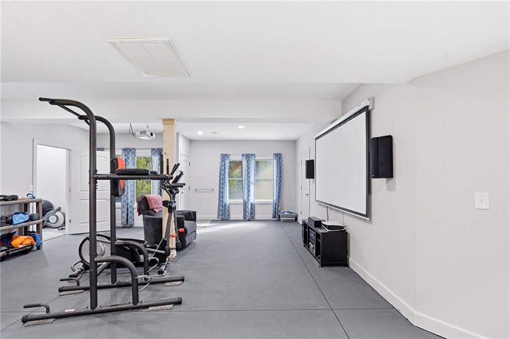 12815 Hubbard Road Kansas City, KS 66109 - Photo 30 of 53