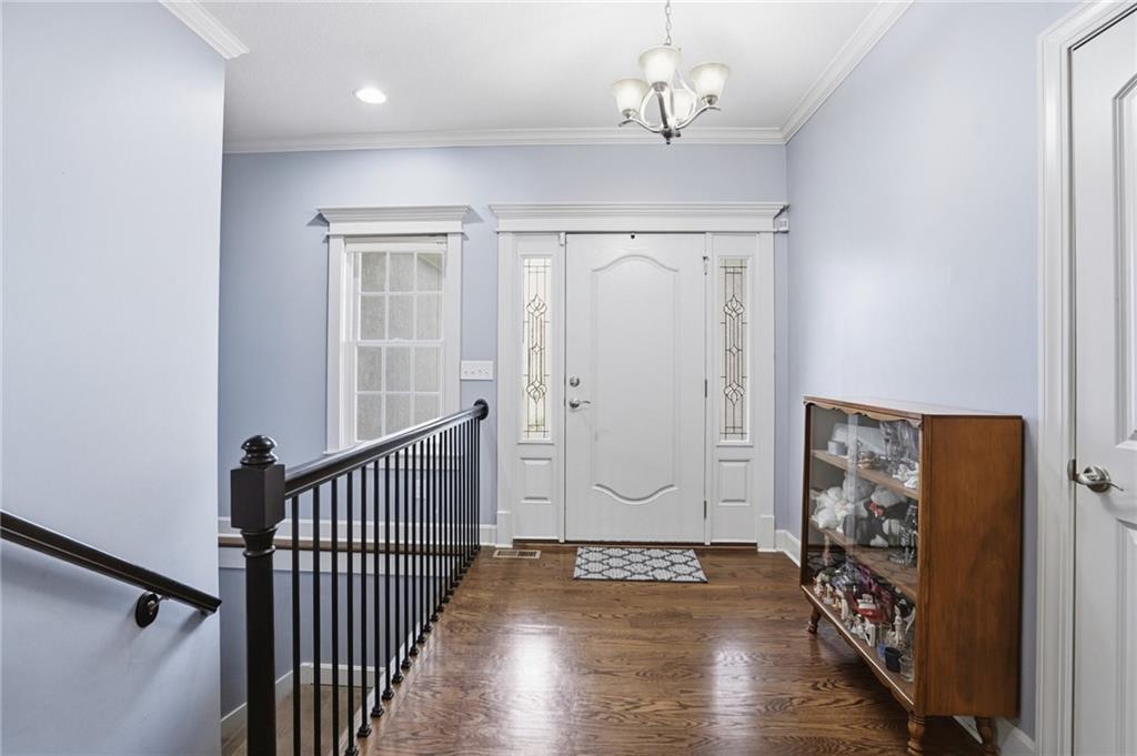 12815 Hubbard Road Kansas City, KS 66109 - Photo 7 of 53