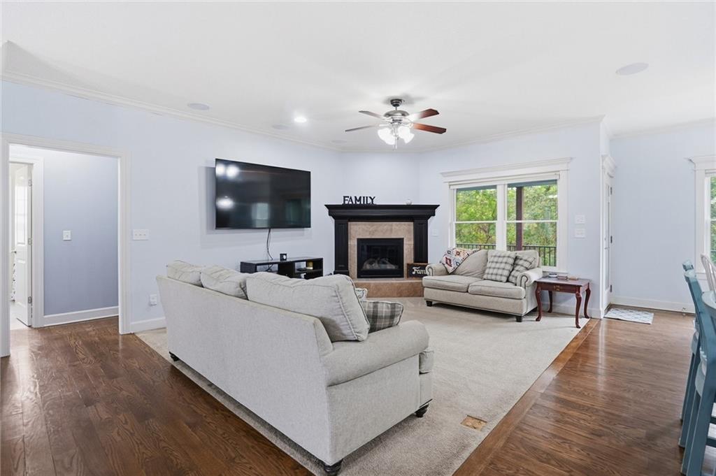 12815 Hubbard Road Kansas City, KS 66109 - Photo 8 of 53