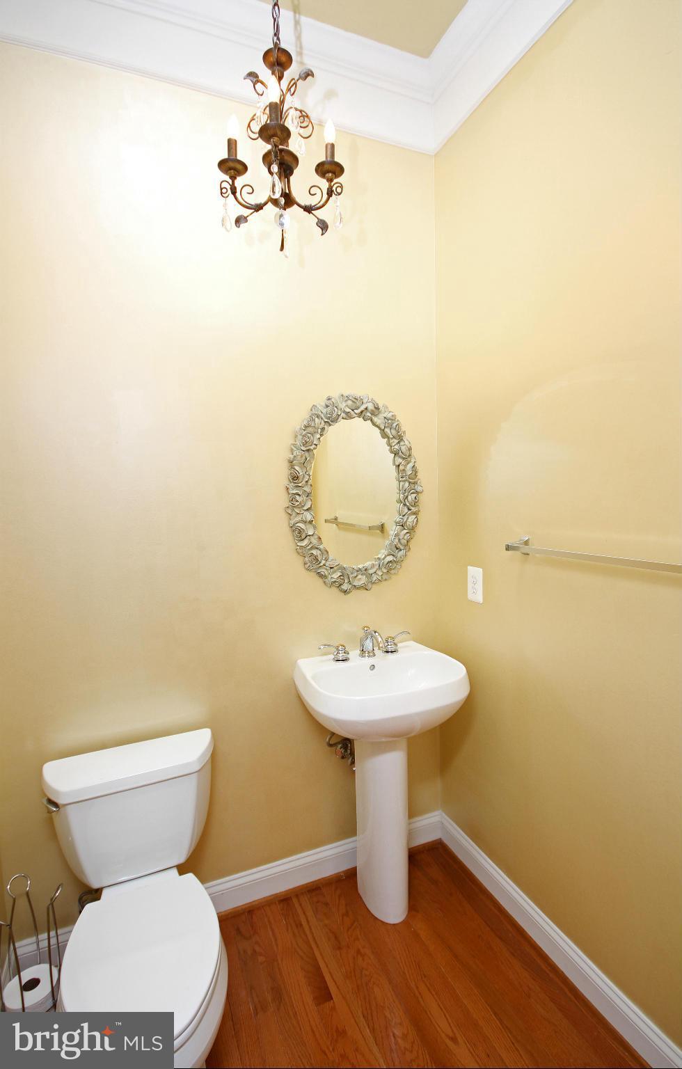 7646 Midtown Road Fulton, MD 20759 - Photo 17 of 30 Bath