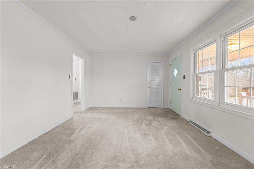 461 Camp Road Burlington, NC 27217 - Photo 11 of 40 Gallery Image 11