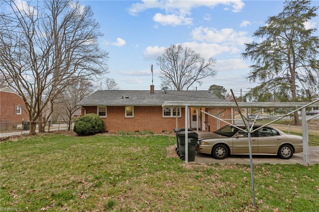 461 Camp Road Burlington, NC 27217 - Photo 5 of 40 Gallery Image 5