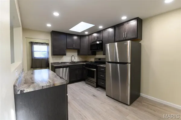 $154,900 | 4500 Lake Drive, Granite City, IL 62040