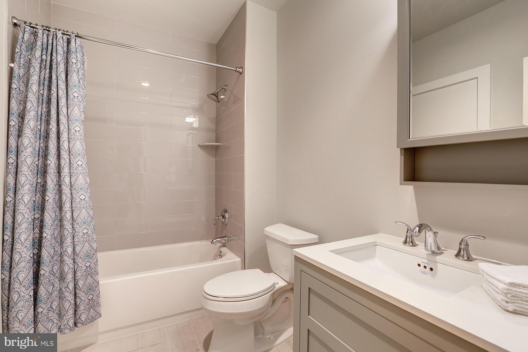 6603 Glenbrook Road Chevy Chase, MD 20815 - Photo 28 of 30 Bath