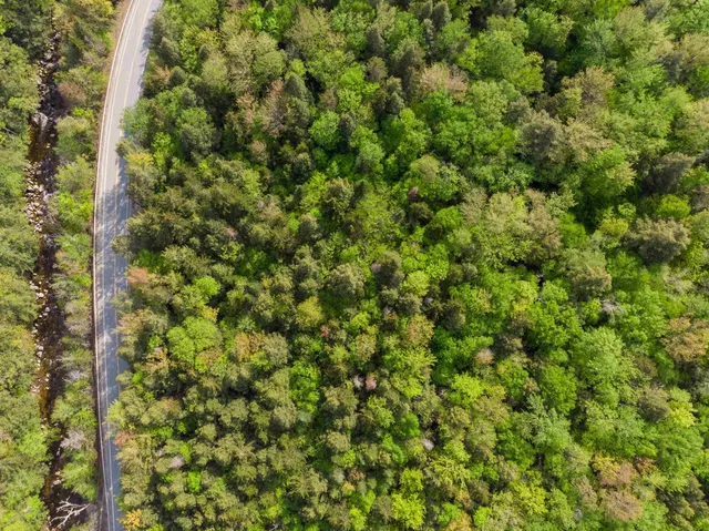 $229,900 | 206-011 Lost River Road, North Woodstock, NH 03262