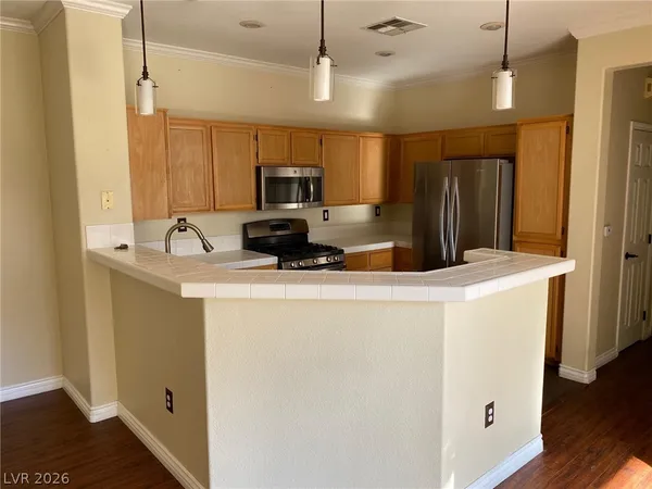 $1,675 | 3935 Palm Beach Street, Unit 201, Las Vegas, NV 89129