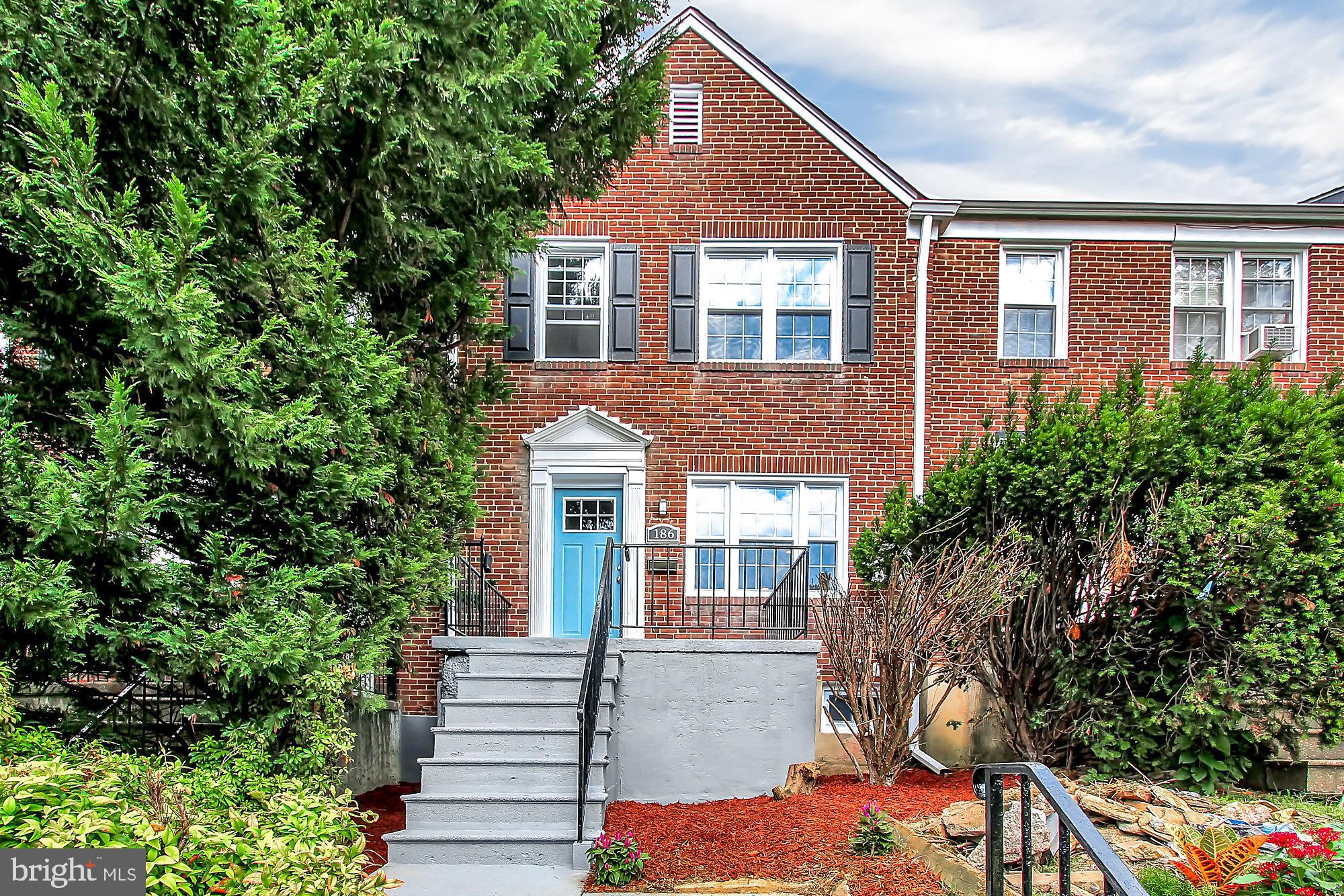 186 Dumbarton Road Baltimore, MD 21212 - Photo 2 of 23