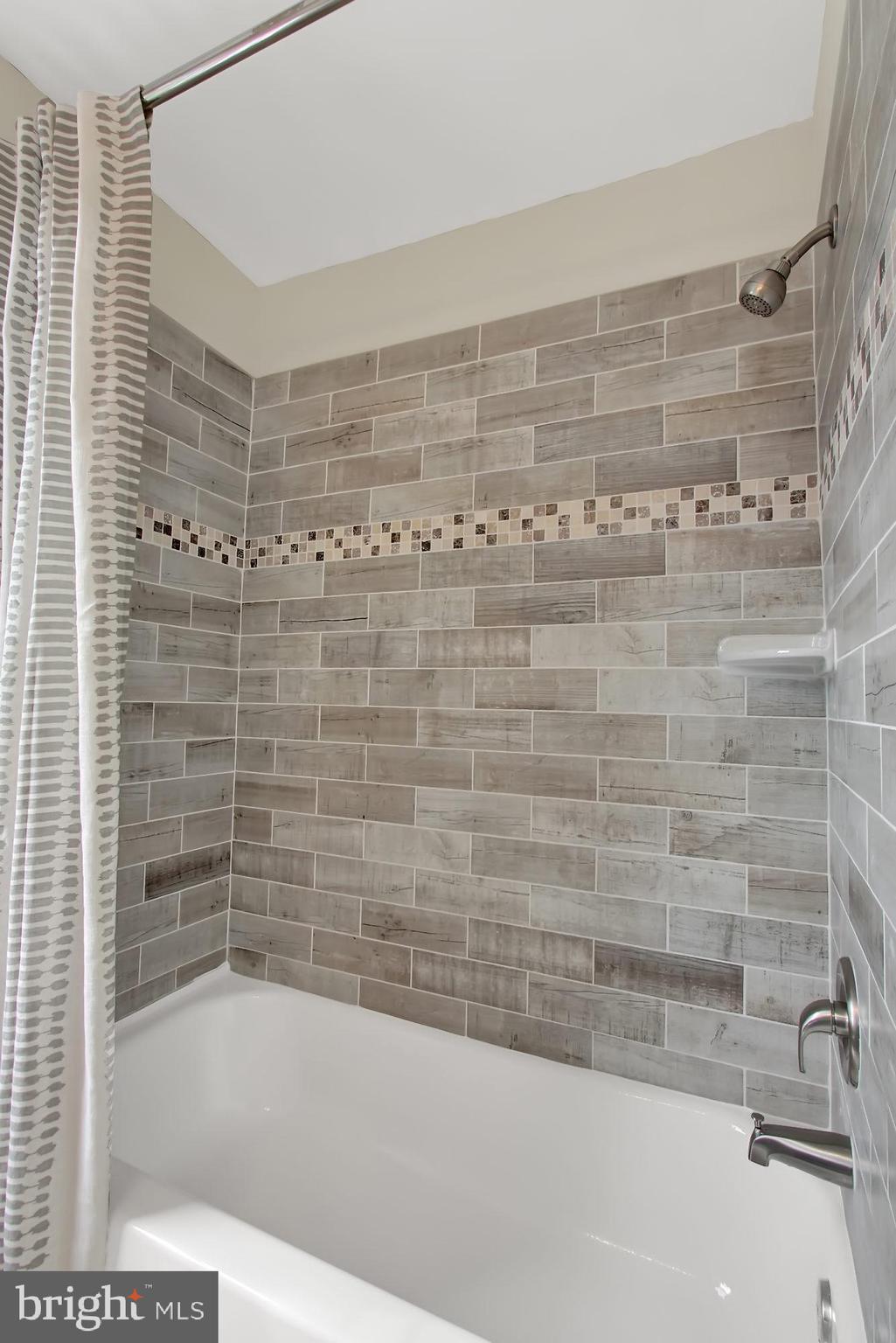 186 Dumbarton Road Baltimore, MD 21212 - Photo 13 of 23