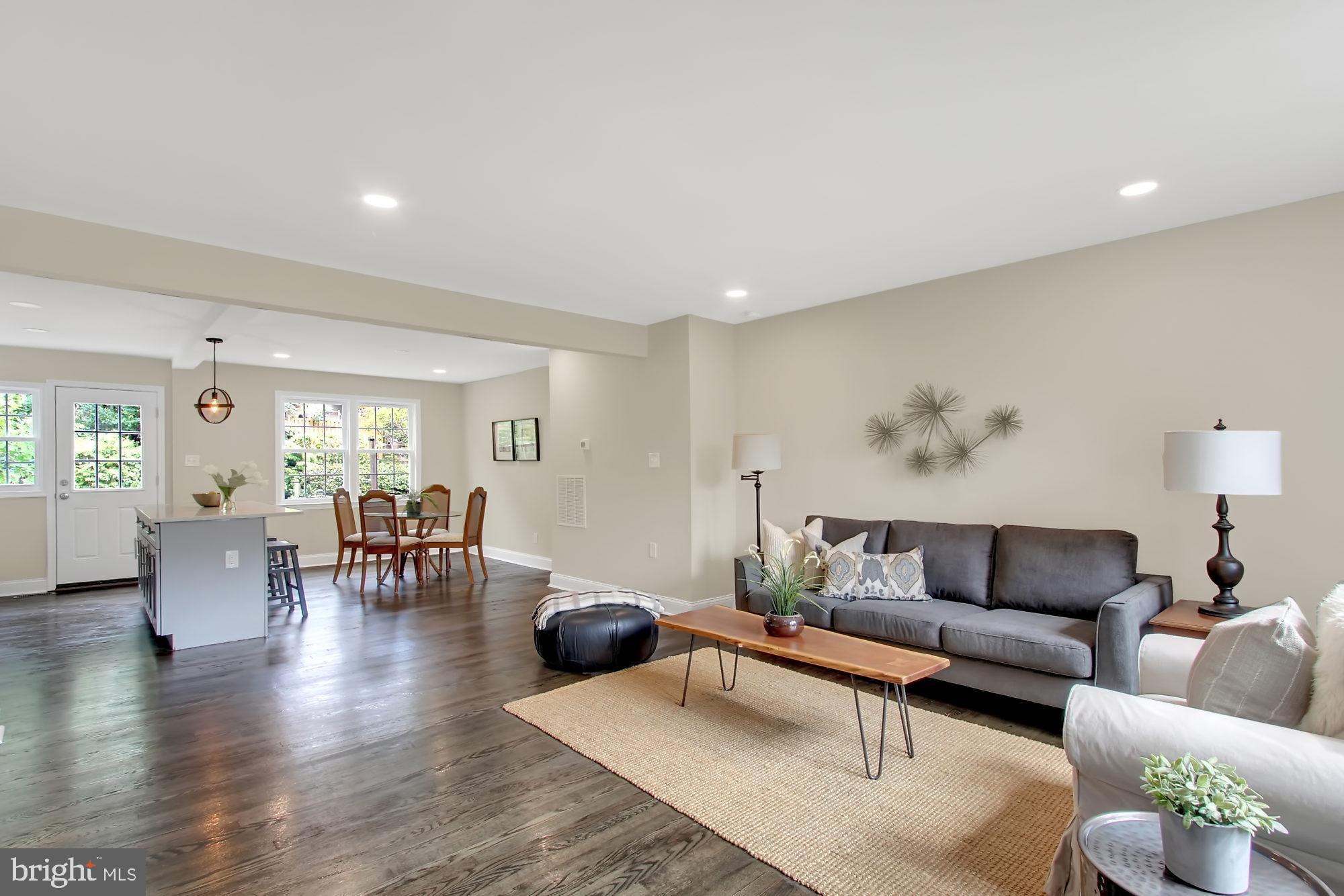 186 Dumbarton Road Baltimore, MD 21212 - Photo 3 of 23
