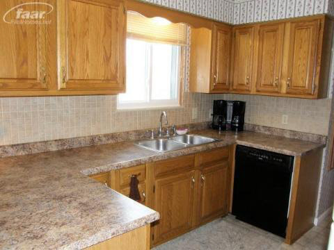 11190 West Frances Road Flushing, MI 48433 - Photo 2 of 14 20323935-1.JPG