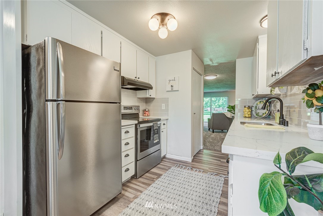 21521 4th Avenue West, Unit C24 Bothell, WA 98021 - Photo 19 of 37 Gallery Image 19