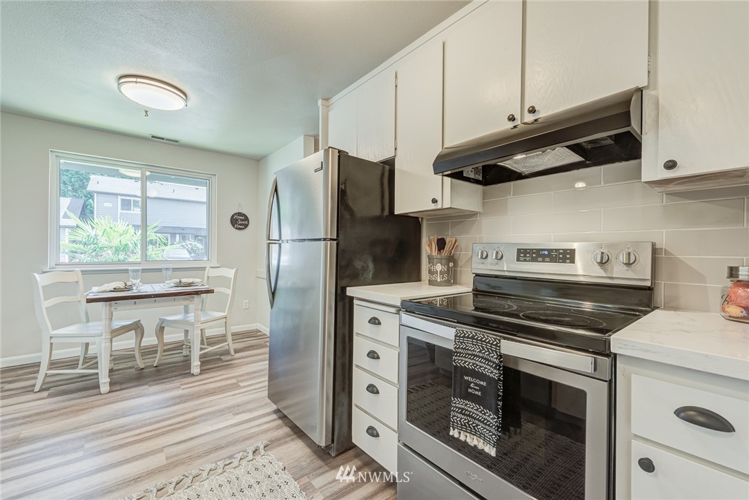 21521 4th Avenue West, Unit C24 Bothell, WA 98021 - Photo 20 of 37 Gallery Image 20