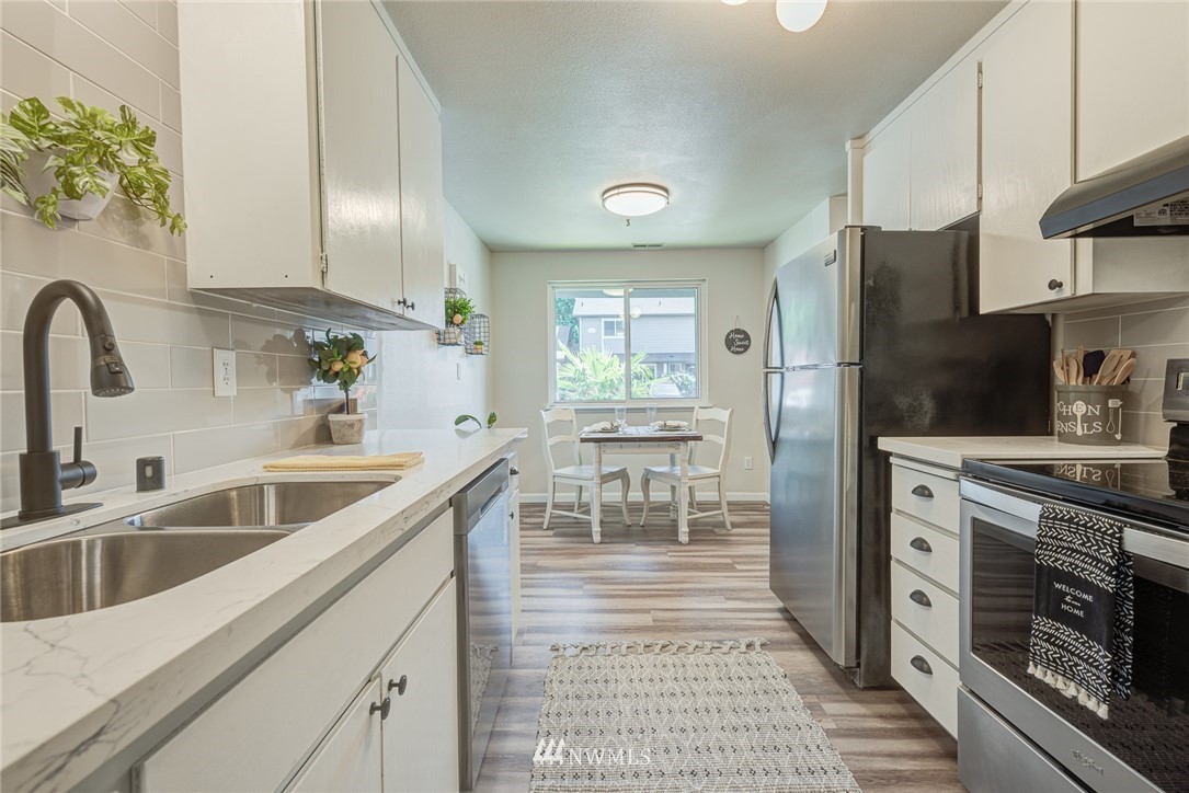 21521 4th Avenue West, Unit C24 Bothell, WA 98021 - Photo 21 of 37 Gallery Image 21