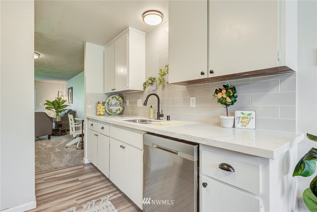 21521 4th Avenue West, Unit C24 Bothell, WA 98021 - Photo 23 of 37 Gallery Image 23