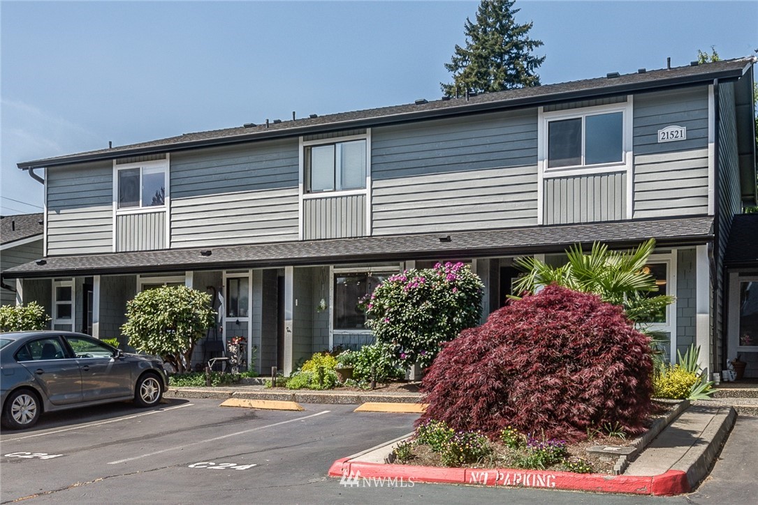 21521 4th Avenue West, Unit C24 Bothell, WA 98021 - Photo 8 of 37 Gallery Image 8