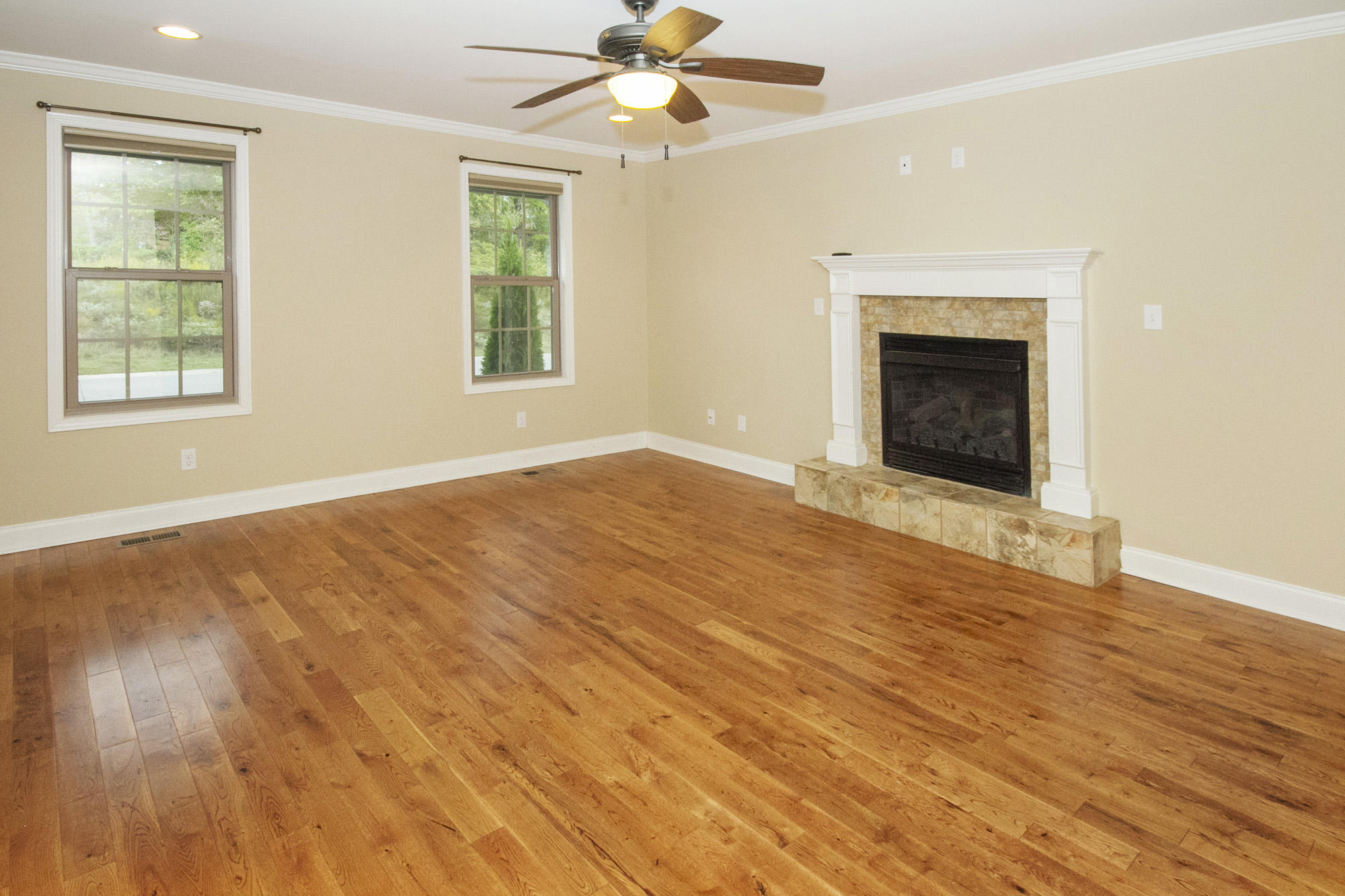 100 Crossroads Boulevard Oak Ridge, TN 37830 - Photo 5 of 33 IMG_0032